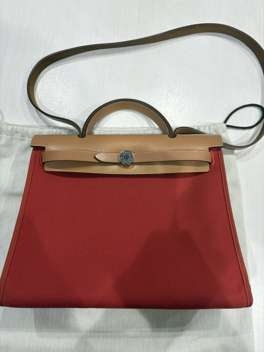 ルメス エールバッグ ジップ31 レッド 買取実績