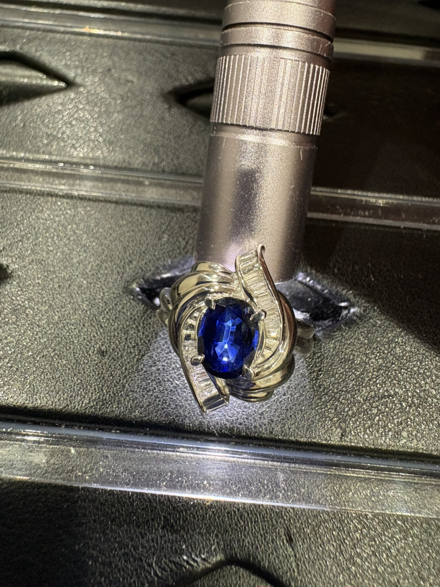 PT900 サファイアリング 1.57ct ダイヤ付